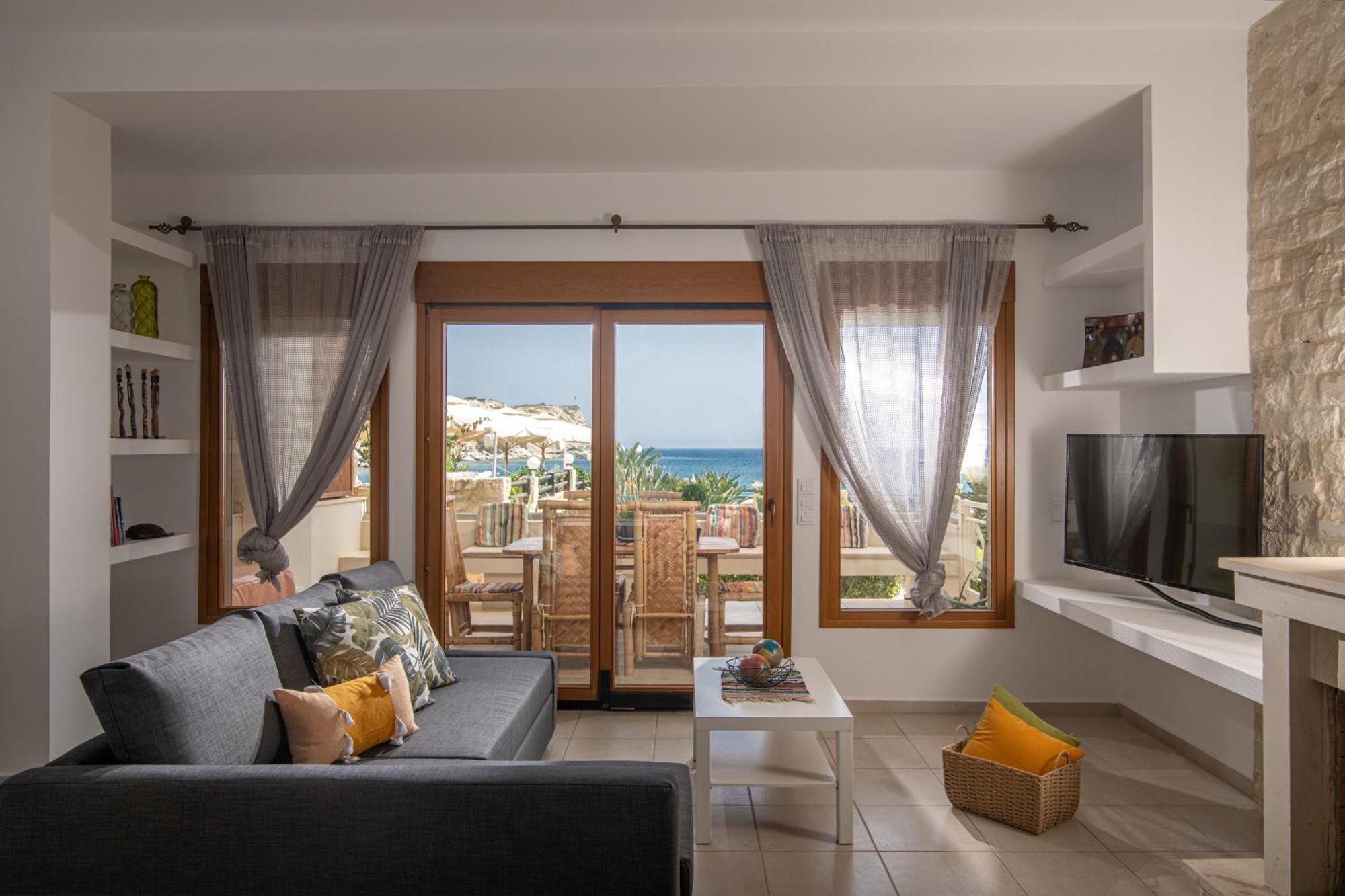 Beachfront Green Apt-Ligaria Beach Dış mekan fotoğraf